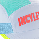 Hardlooppet in wit en neon geel met INCYLENCE-opdruk, close-up luchtig materiaal, vooraanzicht